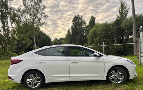 Hyundai Elantra VI рестайлинг, 2019 год, 1 620 000 рублей, 11 фотография