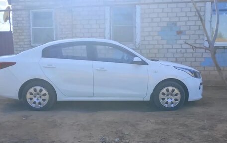 KIA Rio IV, 2020 год, 1 250 000 рублей, 8 фотография