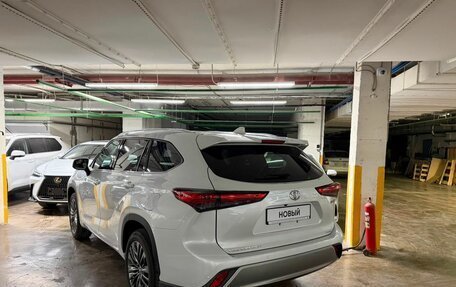 Toyota Highlander, 2026 год, 5 750 000 рублей, 4 фотография
