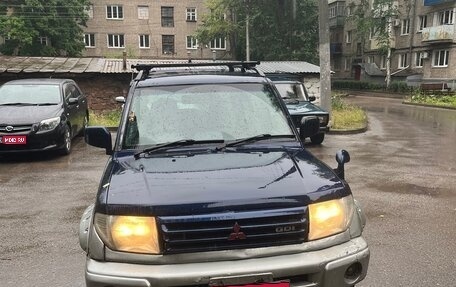 Mitsubishi Pajero iO, 1999 год, 240 000 рублей, 1 фотография