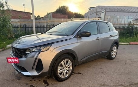 Peugeot 3008 II, 2022 год, 1 900 000 рублей, 2 фотография