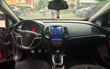 Opel Astra J, 2013 год, 1 200 000 рублей, 9 фотография
