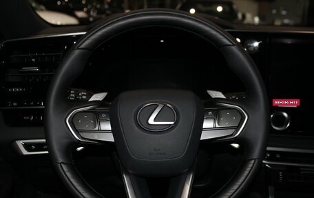 Lexus RX IV рестайлинг, 2025 год, 10 850 000 рублей, 31 фотография