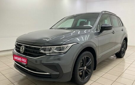 Volkswagen Tiguan II, 2021 год, 2 499 000 рублей, 3 фотография