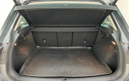 Volkswagen Tiguan II, 2021 год, 2 499 000 рублей, 23 фотография