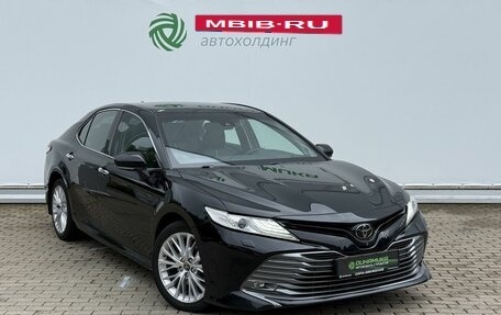 Toyota Camry, 2019 год, 3 750 000 рублей, 3 фотография