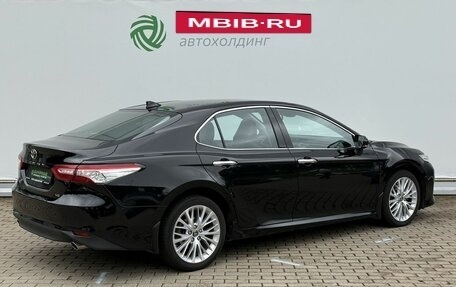 Toyota Camry, 2019 год, 3 750 000 рублей, 5 фотография