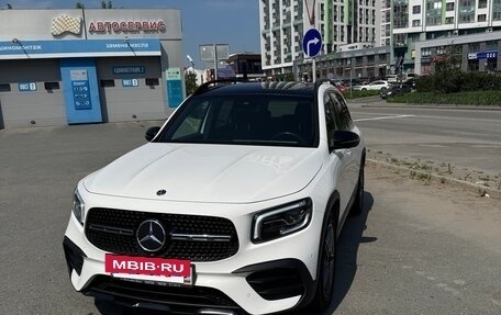 Mercedes-Benz GLB, 2019 год, 3 600 000 рублей, 4 фотография