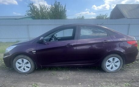 Hyundai Solaris II рестайлинг, 2013 год, 820 000 рублей, 8 фотография