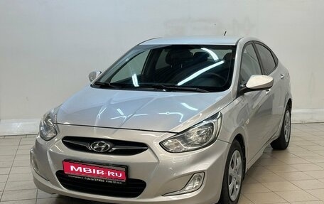 Hyundai Solaris II рестайлинг, 2012 год, 770 000 рублей, 1 фотография