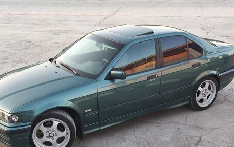 BMW 3 серия, 1998 год, 690 000 рублей, 1 фотография