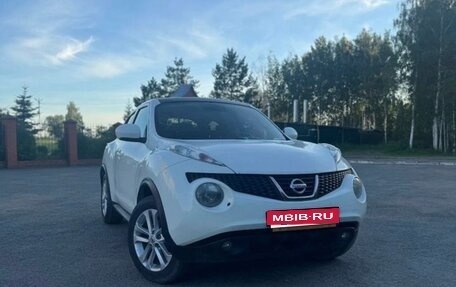 Nissan Juke II, 2012 год, 830 000 рублей, 1 фотография