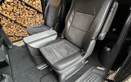 Volkswagen Multivan T5, 2011 год, 3 200 000 рублей, 26 фотография