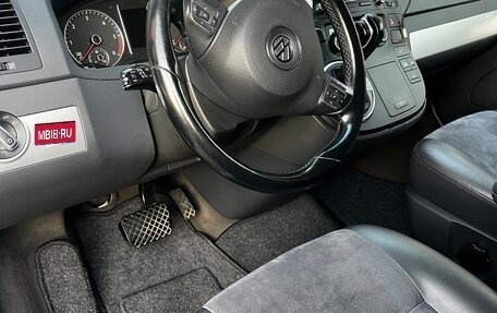 Volkswagen Multivan T5, 2011 год, 3 200 000 рублей, 18 фотография