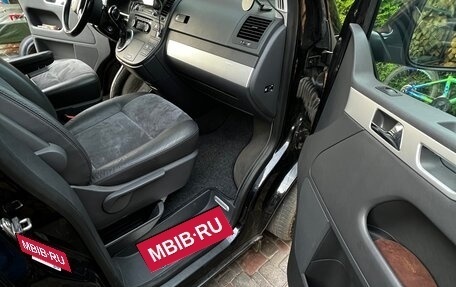Volkswagen Multivan T5, 2011 год, 3 200 000 рублей, 22 фотография