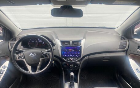 Hyundai Solaris II рестайлинг, 2015 год, 969 000 рублей, 22 фотография