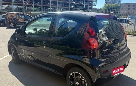 Peugeot 107 I рестайлинг, 2012 год, 360 000 рублей, 4 фотография