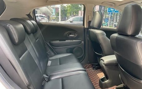 Honda Vezel, 2022 год, 1 250 777 рублей, 10 фотография