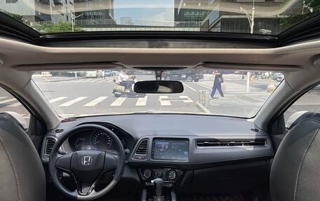 Honda Vezel, 2022 год, 1 250 777 рублей, 6 фотография