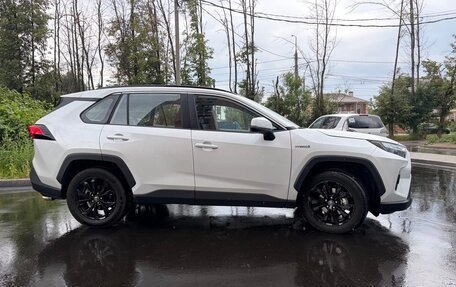 Toyota RAV4, 2025 год, 5 500 000 рублей, 2 фотография