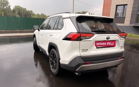 Toyota RAV4, 2025 год, 5 500 000 рублей, 6 фотография