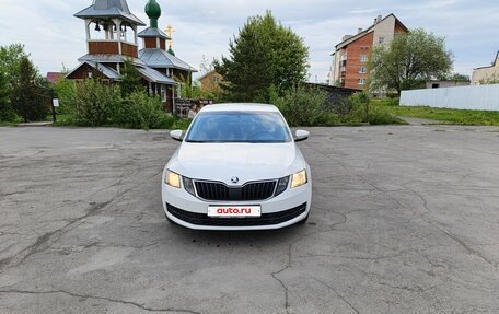 Skoda Octavia, 2017 год, 730 000 рублей, 13 фотография