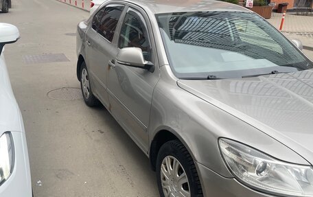 Skoda Octavia, 2010 год, 380 000 рублей, 2 фотография