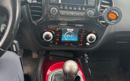 Nissan Juke II, 2012 год, 830 000 рублей, 11 фотография