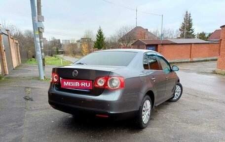 Volkswagen Jetta VI, 2009 год, 600 000 рублей, 21 фотография
