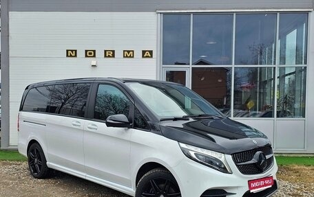 Mercedes-Benz V-Класс, 2021 год, 7 800 000 рублей, 1 фотография