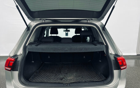 Volkswagen Tiguan II, 2021 год, 2 320 000 рублей, 11 фотография