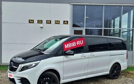 Mercedes-Benz V-Класс, 2021 год, 7 800 000 рублей, 3 фотография