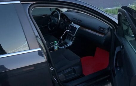 Volkswagen Passat B6, 2007 год, 700 000 рублей, 2 фотография