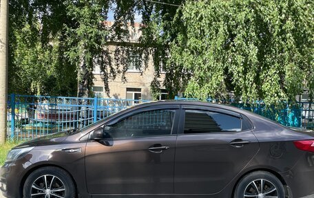 KIA Rio III рестайлинг, 2015 год, 740 000 рублей, 2 фотография