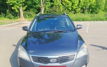 KIA cee'd I рестайлинг, 2010 год, 670 000 рублей, 2 фотография