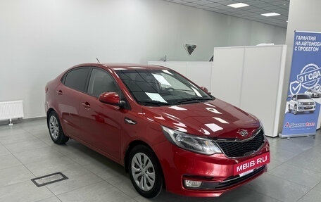 KIA Rio III рестайлинг, 2016 год, 1 000 000 рублей, 3 фотография