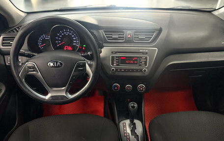 KIA Rio III рестайлинг, 2016 год, 1 000 000 рублей, 11 фотография