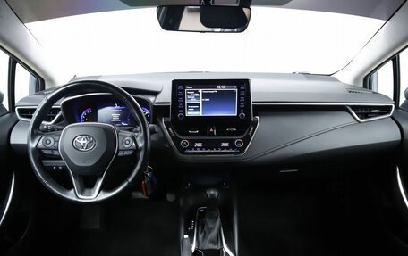 Toyota Corolla, 2019 год, 3 890 000 рублей, 12 фотография