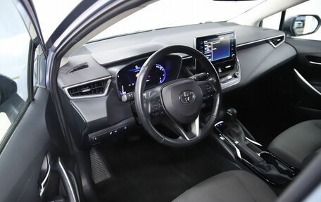 Toyota Corolla, 2019 год, 3 890 000 рублей, 10 фотография