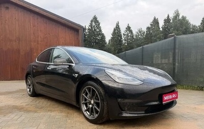 Tesla Model 3 I, 2018 год, 2 900 000 рублей, 1 фотография