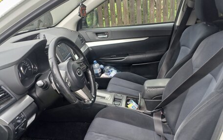 Subaru Outback IV рестайлинг, 2010 год, 1 100 000 рублей, 8 фотография