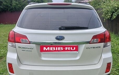 Subaru Outback IV рестайлинг, 2010 год, 1 100 000 рублей, 12 фотография