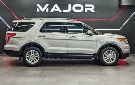 Ford Explorer VI, 2015 год, 2 600 000 рублей, 4 фотография