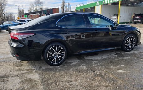 Toyota Camry, 2018 год, 3 200 000 рублей, 4 фотография