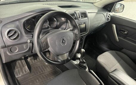 Renault Sandero II рестайлинг, 2014 год, 769 800 рублей, 8 фотография
