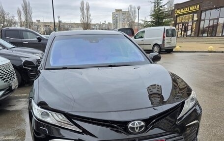 Toyota Camry, 2018 год, 3 200 000 рублей, 7 фотография