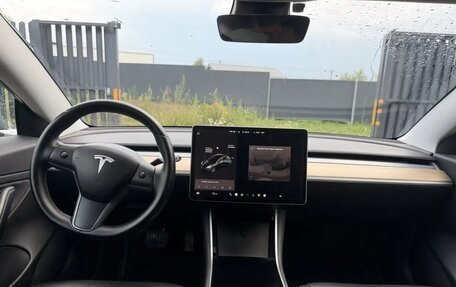 Tesla Model 3 I, 2018 год, 2 900 000 рублей, 11 фотография