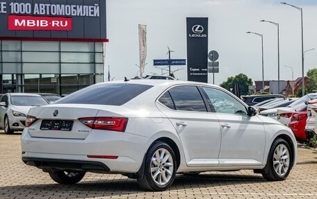 Skoda Superb III рестайлинг, 2019 год, 1 645 000 рублей, 6 фотография