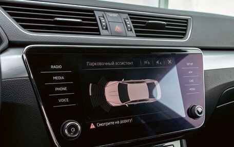 Skoda Superb III рестайлинг, 2019 год, 1 645 000 рублей, 14 фотография
