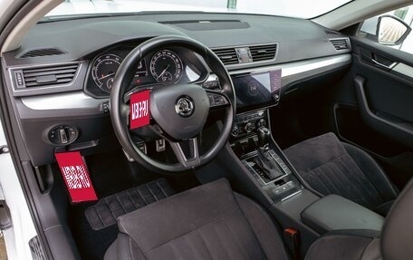Skoda Superb III рестайлинг, 2019 год, 1 645 000 рублей, 13 фотография